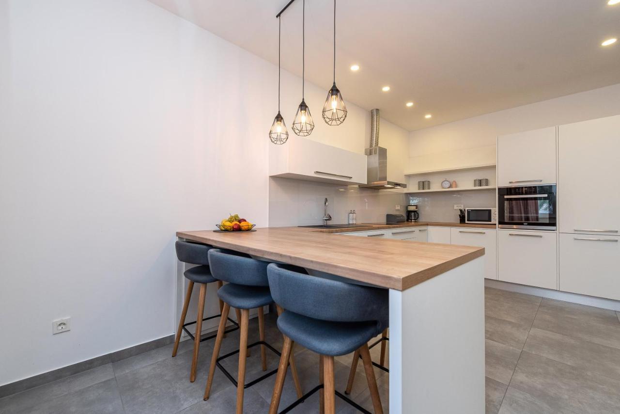 Angela Luxury I Apartman *